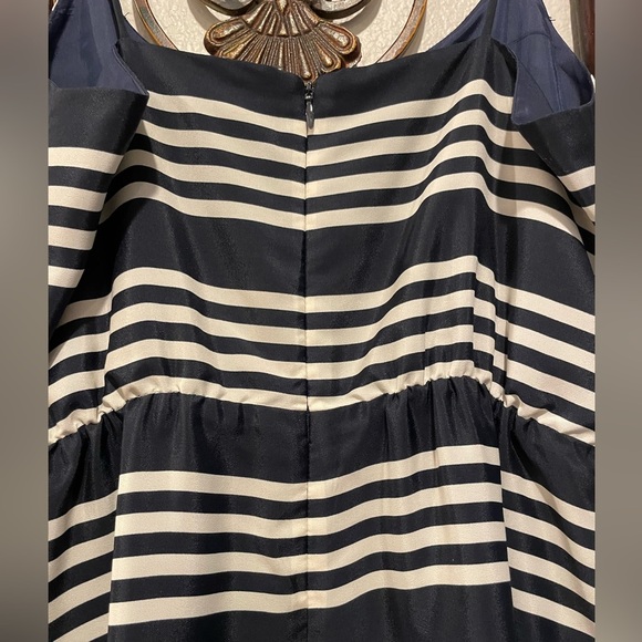 J.Crew Blue and White Striped Dress Size Small - Picture 6 of 10